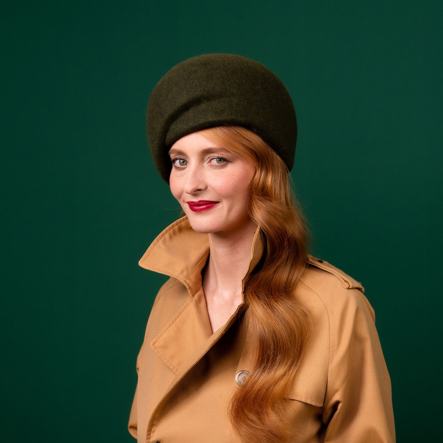 Catani Green Tweed Felt Shaped Beret Winter Racewear Headpiece