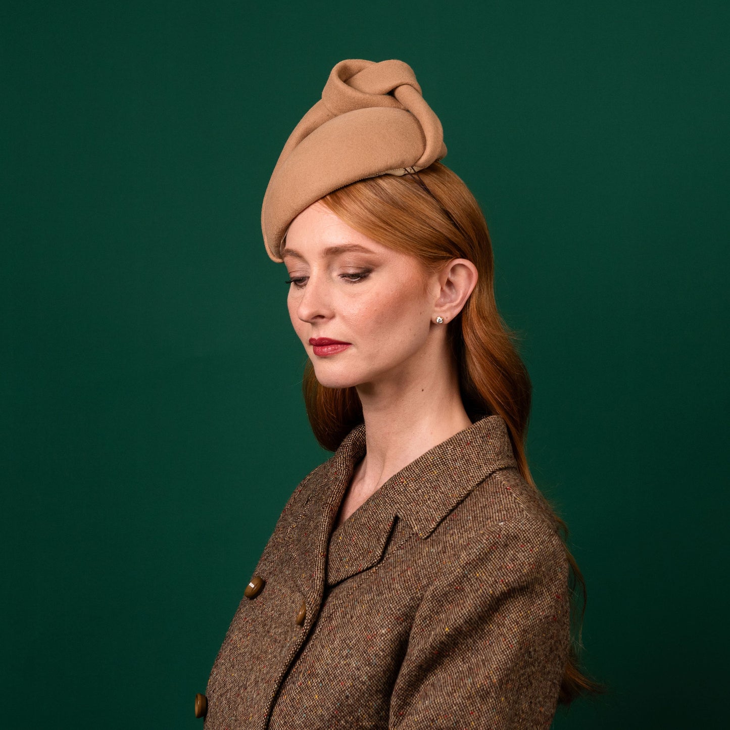 Celeste Beret with Knotted Trim in Cream Felt Winter Racewear Headpiece
