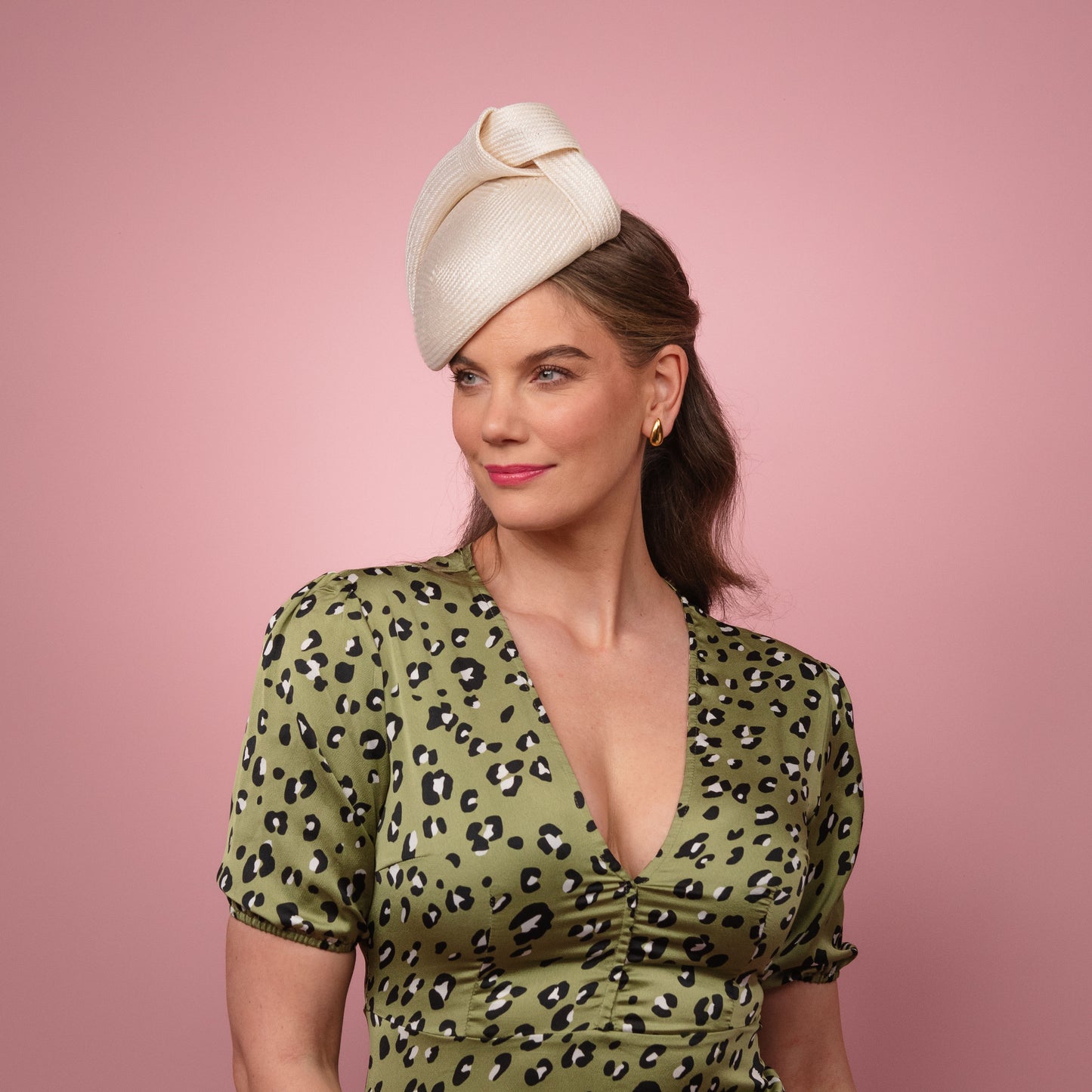 Celeste Beret with Knotted Trim in Cream Straw Spring Racewear Headpiece