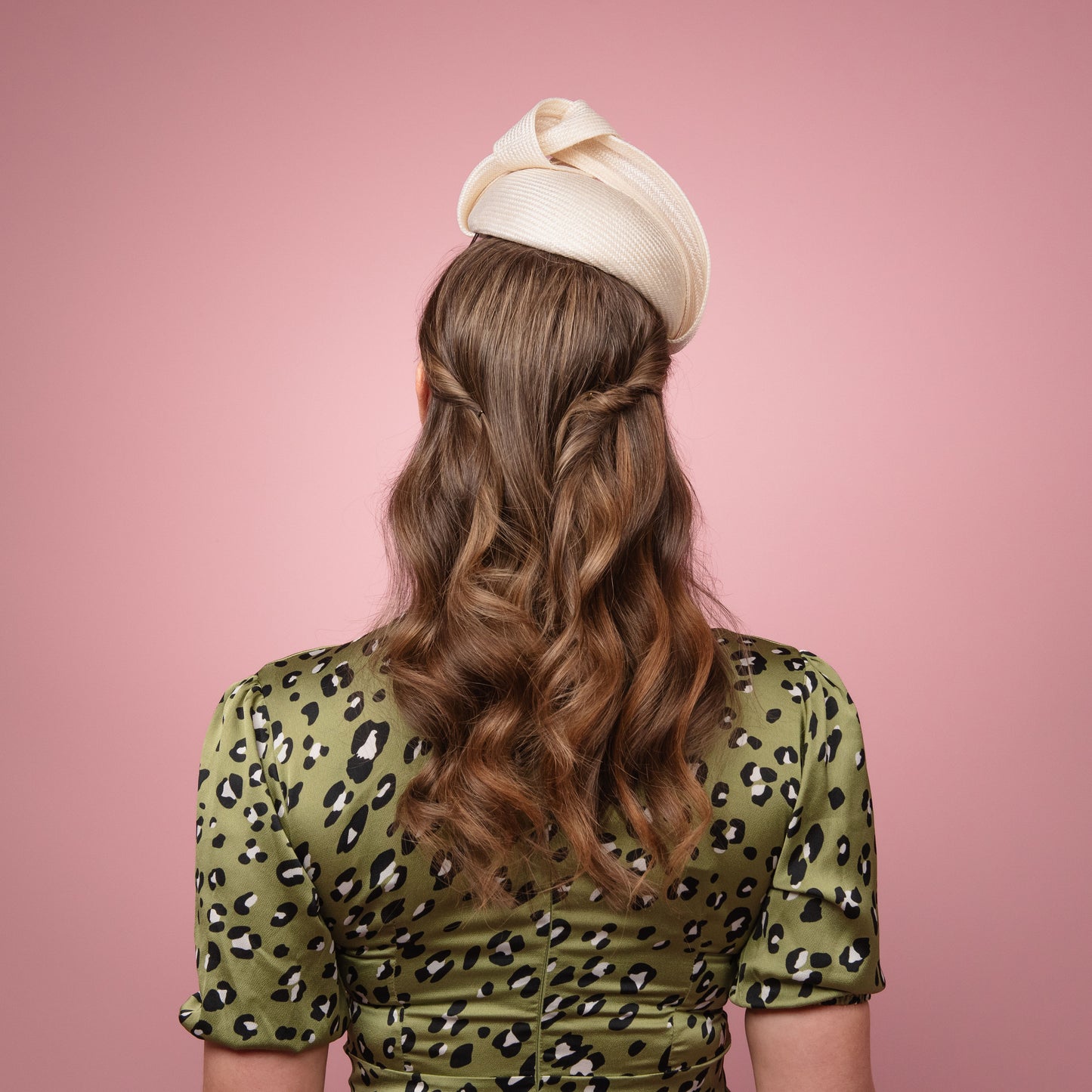 Celeste Beret with Knotted Trim in Cream Straw Spring Racewear Headpiece