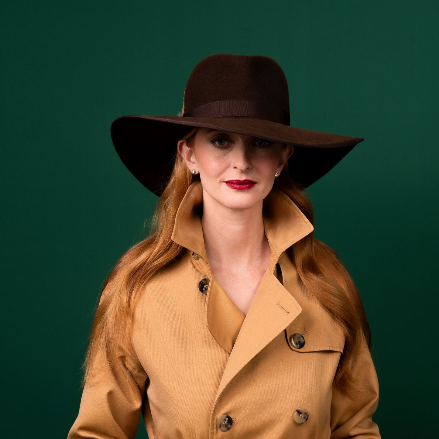 Dell Brown Felt Fedora Hat with feather trim Winter Racewear Hat