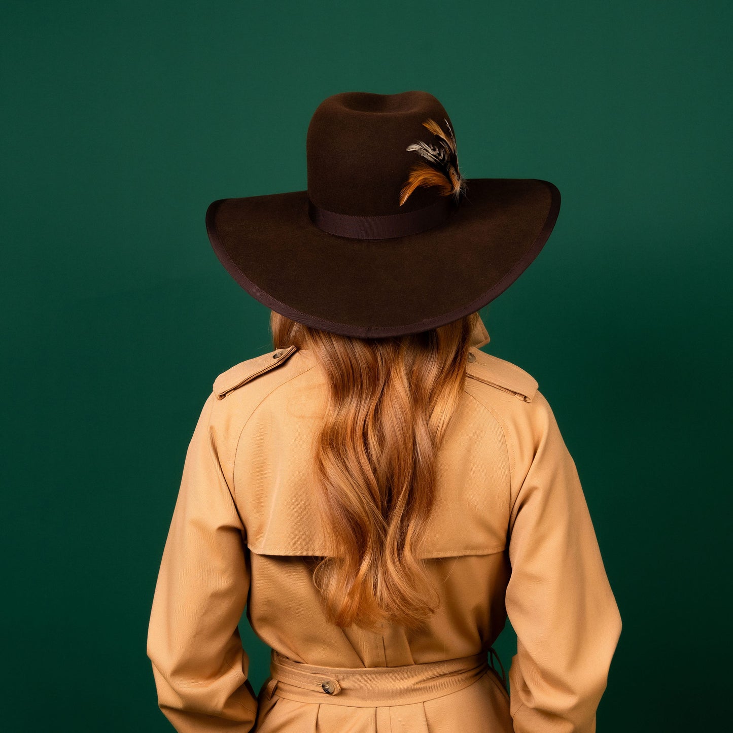 Dell Brown Felt Fedora Hat with feather trim Winter Racewear Hat
