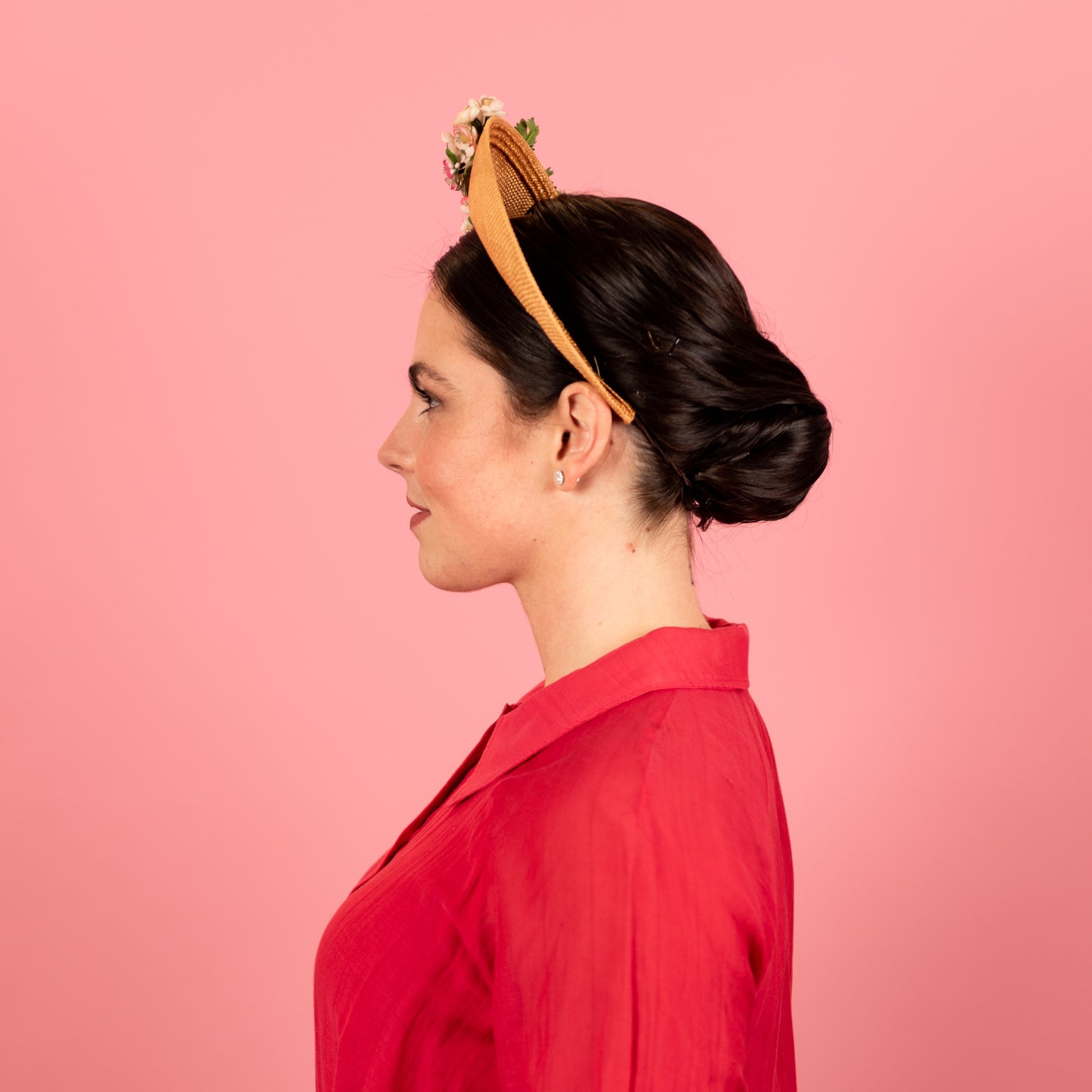 Emma Halo in gold straw with pink floral trim