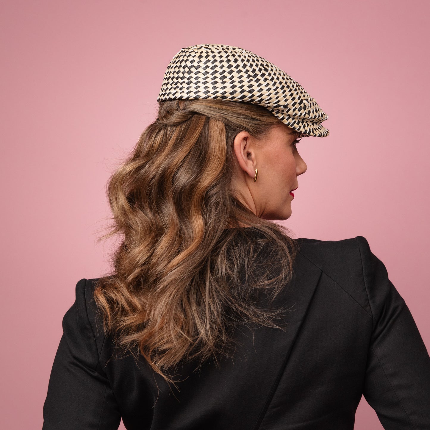 Egan All In One Men's Style Flat Cap One in Natural, White and Black Spring Racewear Hat