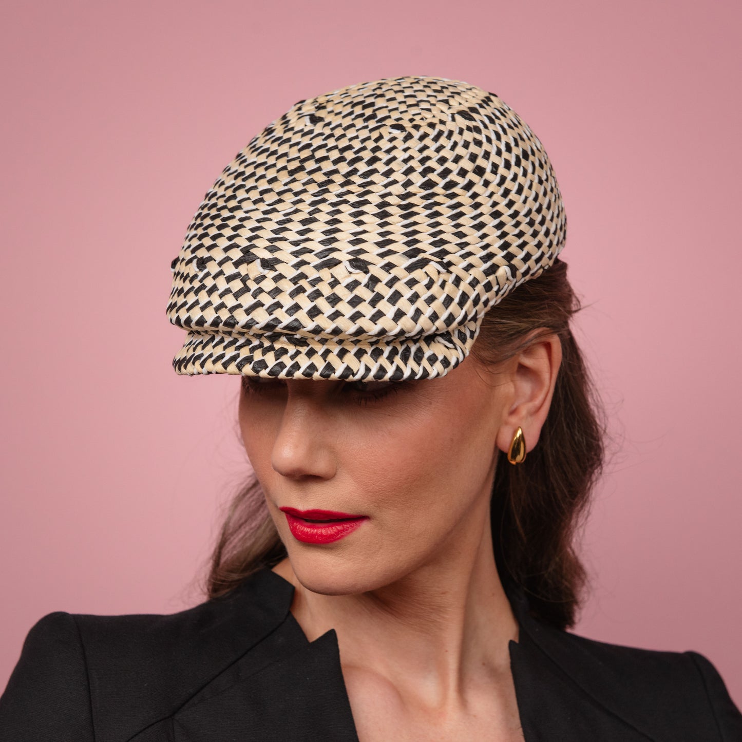 Egan All In One Men's Style Flat Cap One in Natural, White and Black Spring Racewear Hat