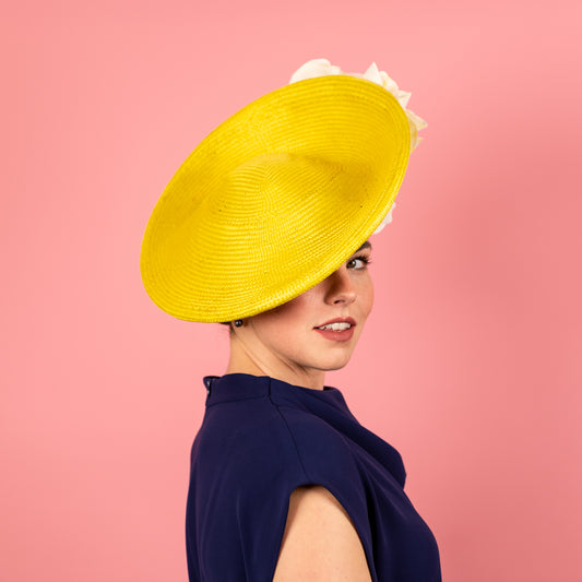 Monique Saucer in Textured Straw Silk Poppy Flower Trim in Yellow