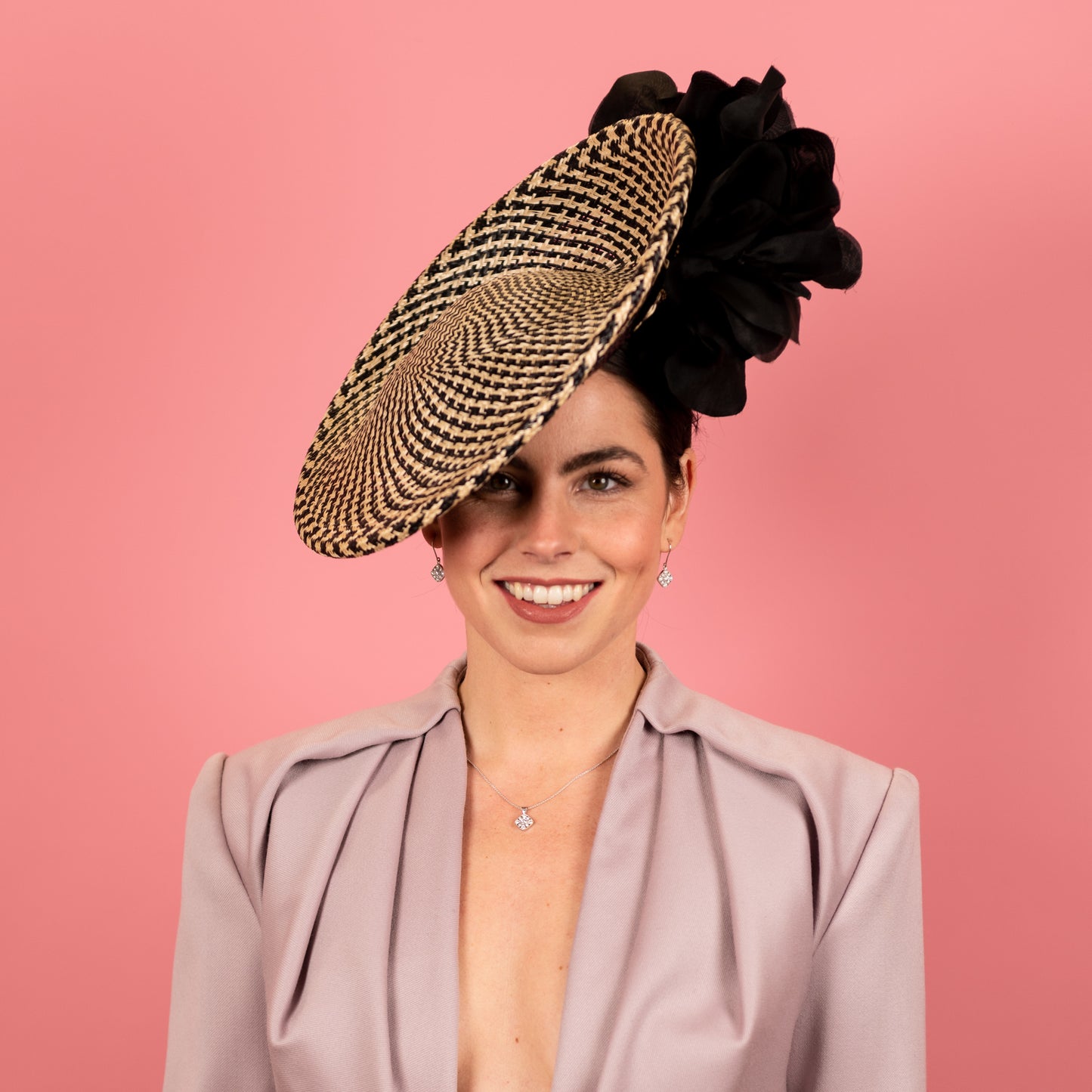 Monique Saucer in Textured Straw Silk Poppy Flower Trim in Black and White
