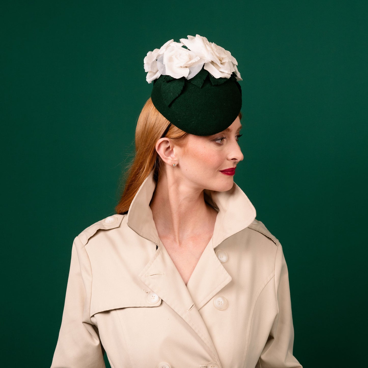 Rosewhite Green Felt Beret with Handmade Silk Rose Flowers Winter Racewear Headpiece