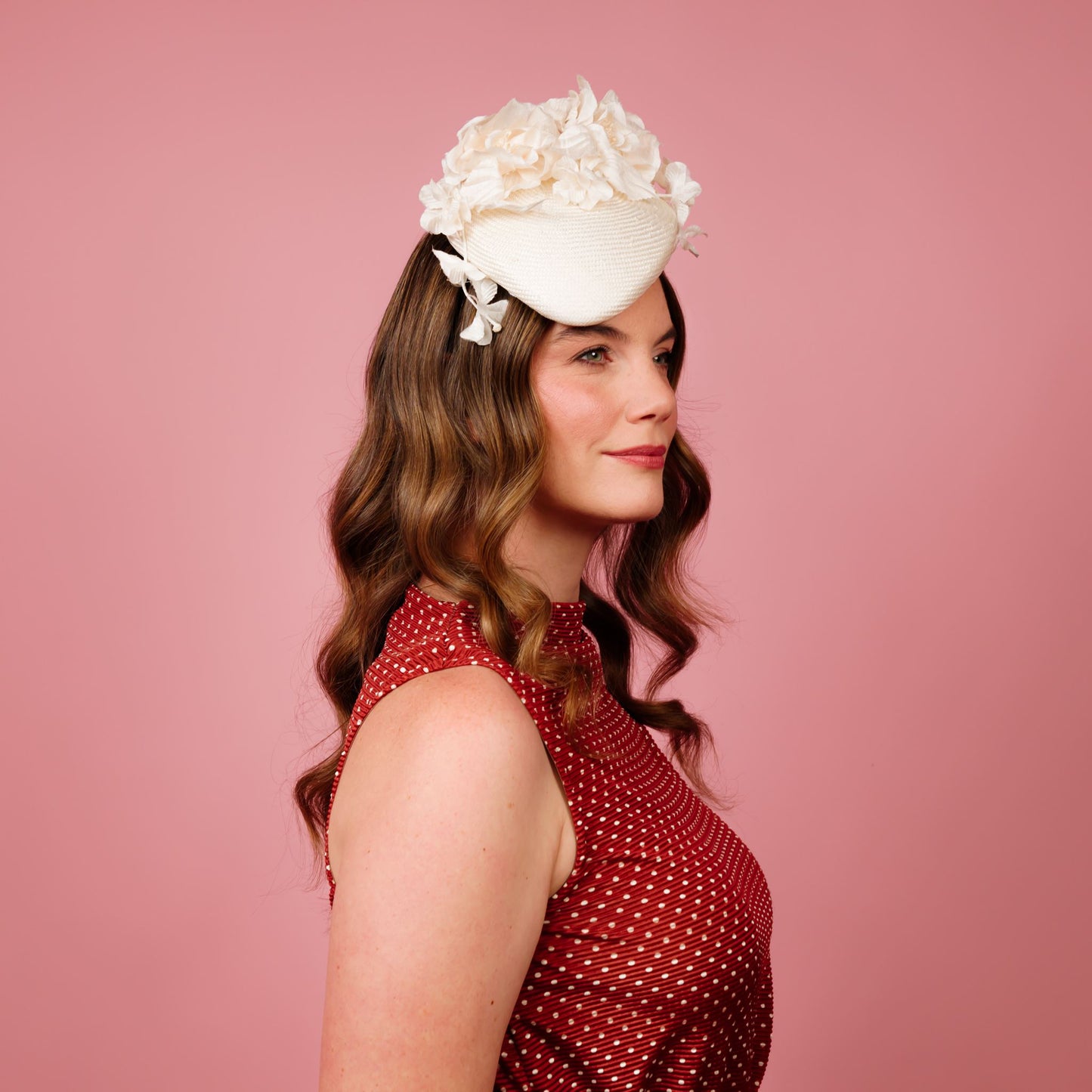 Seline straw beret with silk flowers in ivory