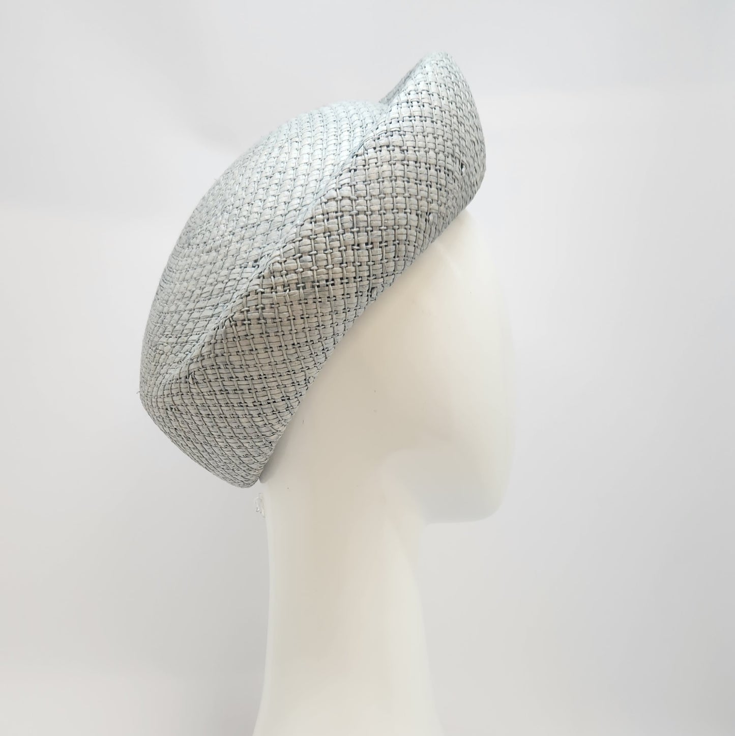 Tia Beret in pale blue