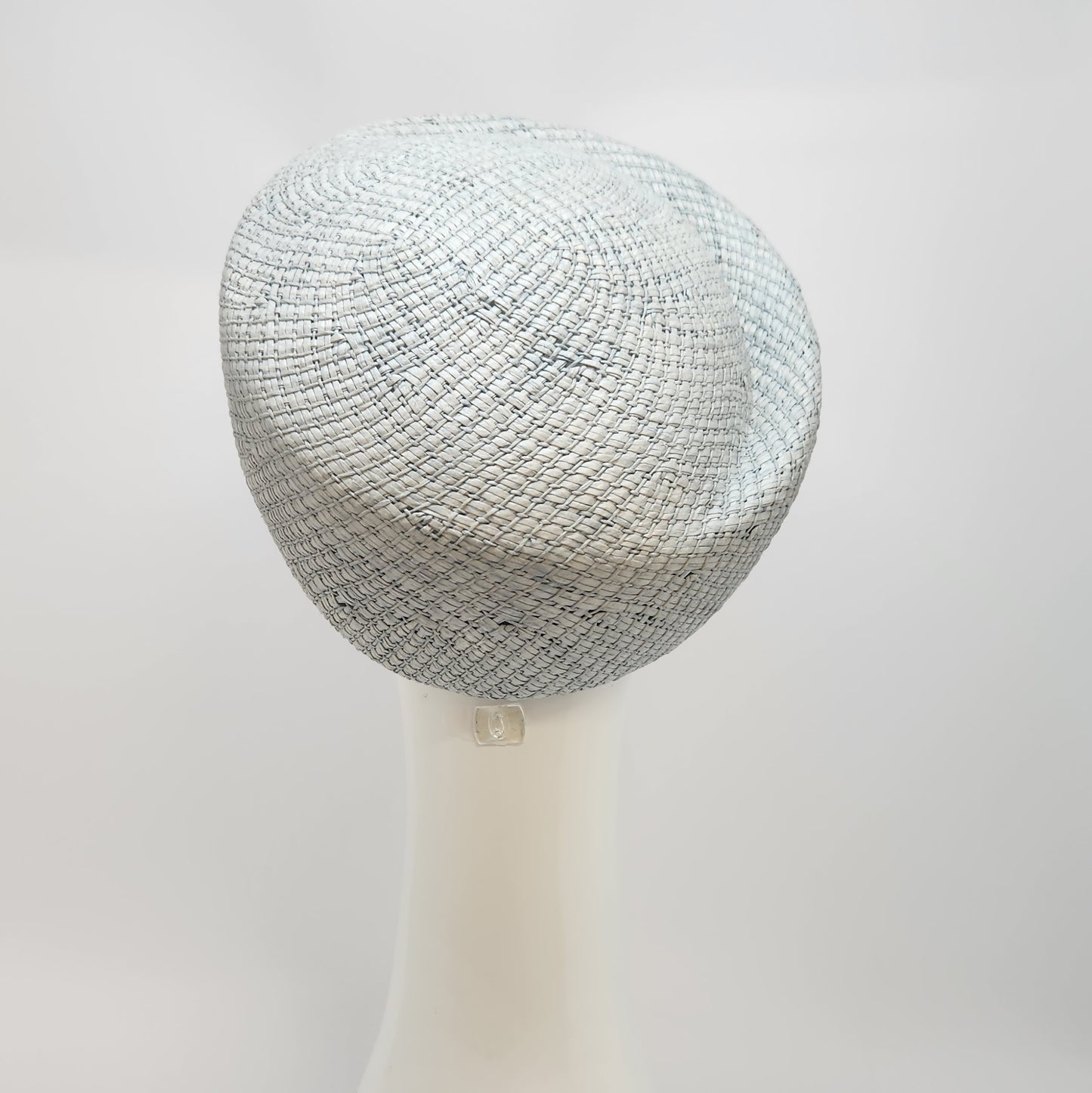 Tia Beret in pale blue