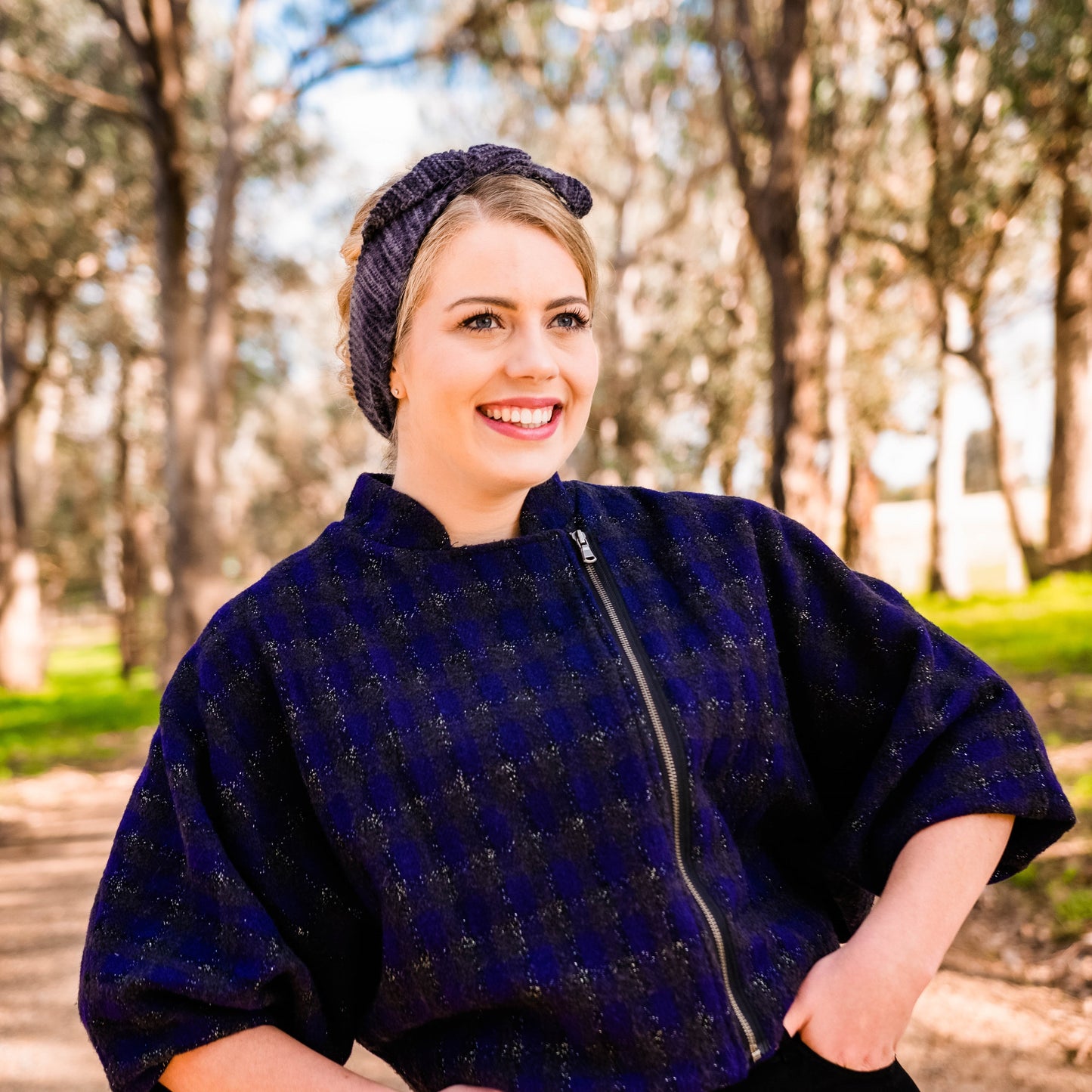 Nassau Knitted Turban Headwrap Headband in Verigated Grey