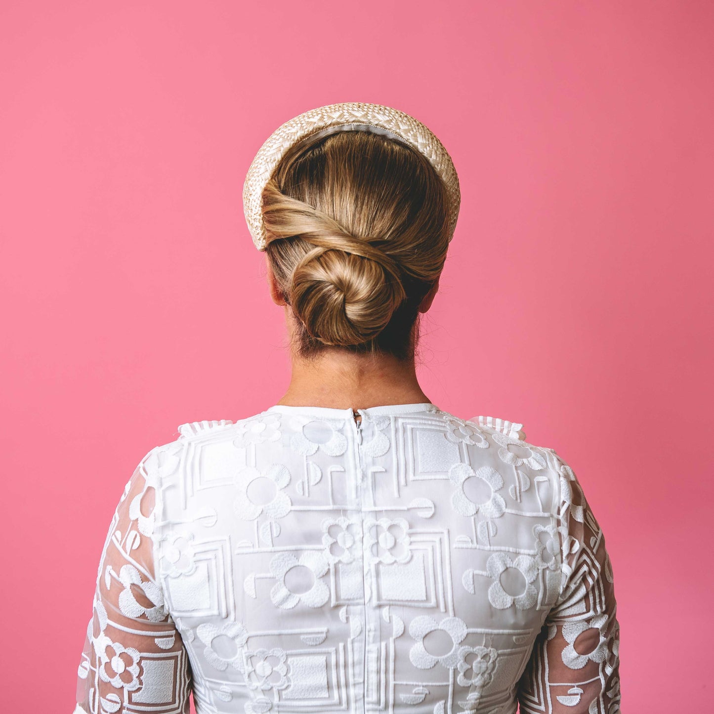 Ash Headband in textured cream straw