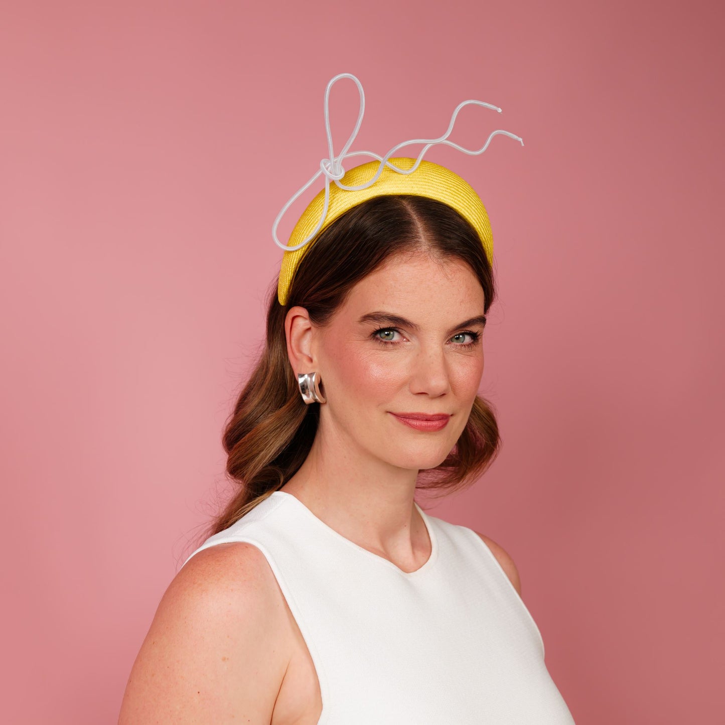 Alba headband in yellow straw with white floating crinoline bow
