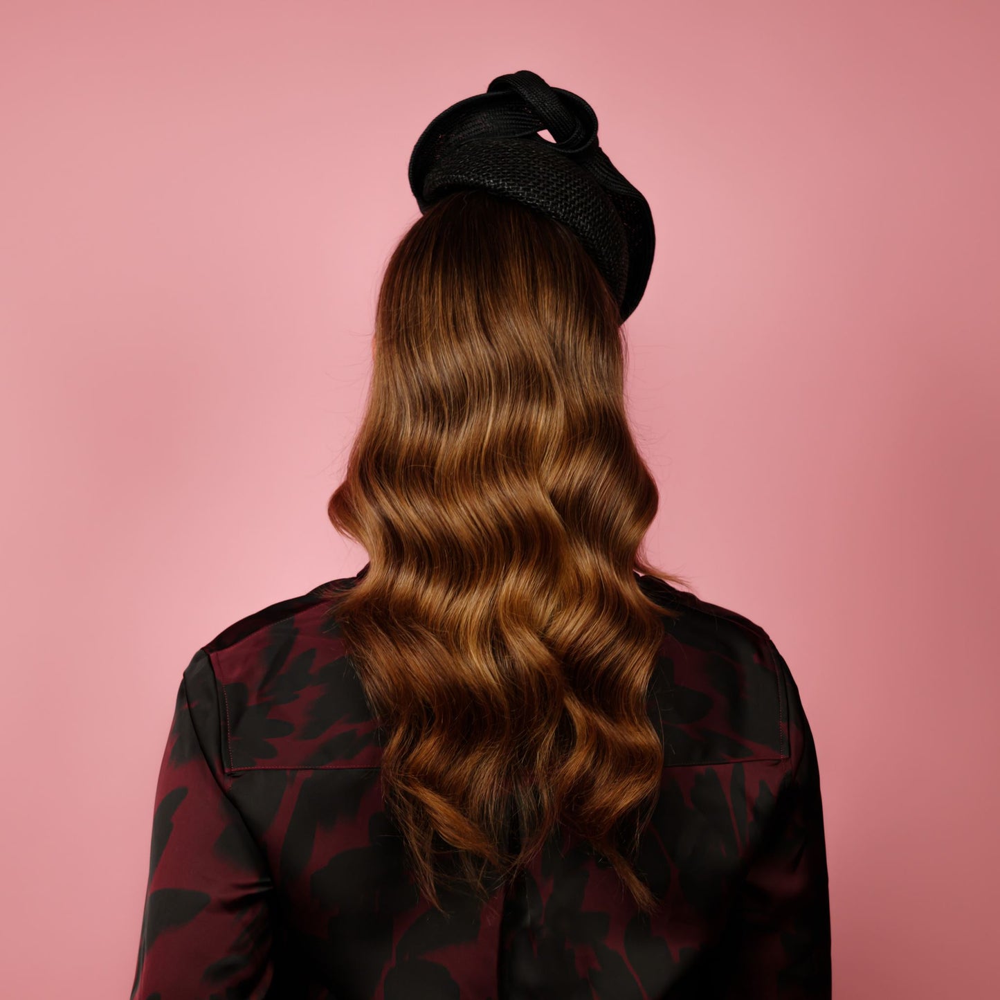 Celeste Beret with Knotted Trim in Textured Black Straw