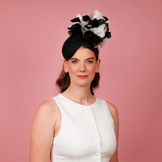 Delphie straw beret with silk flowers in black and white