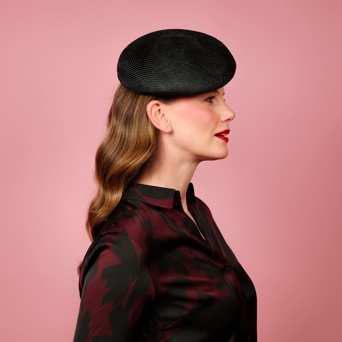 Francesca shaped beret in black straw