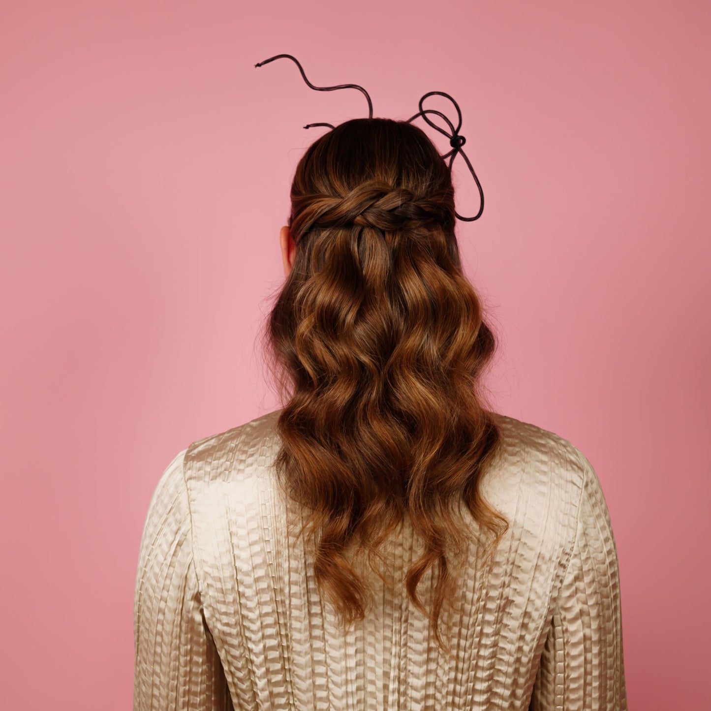 Luna Floating Crinoline Bow Headband Black