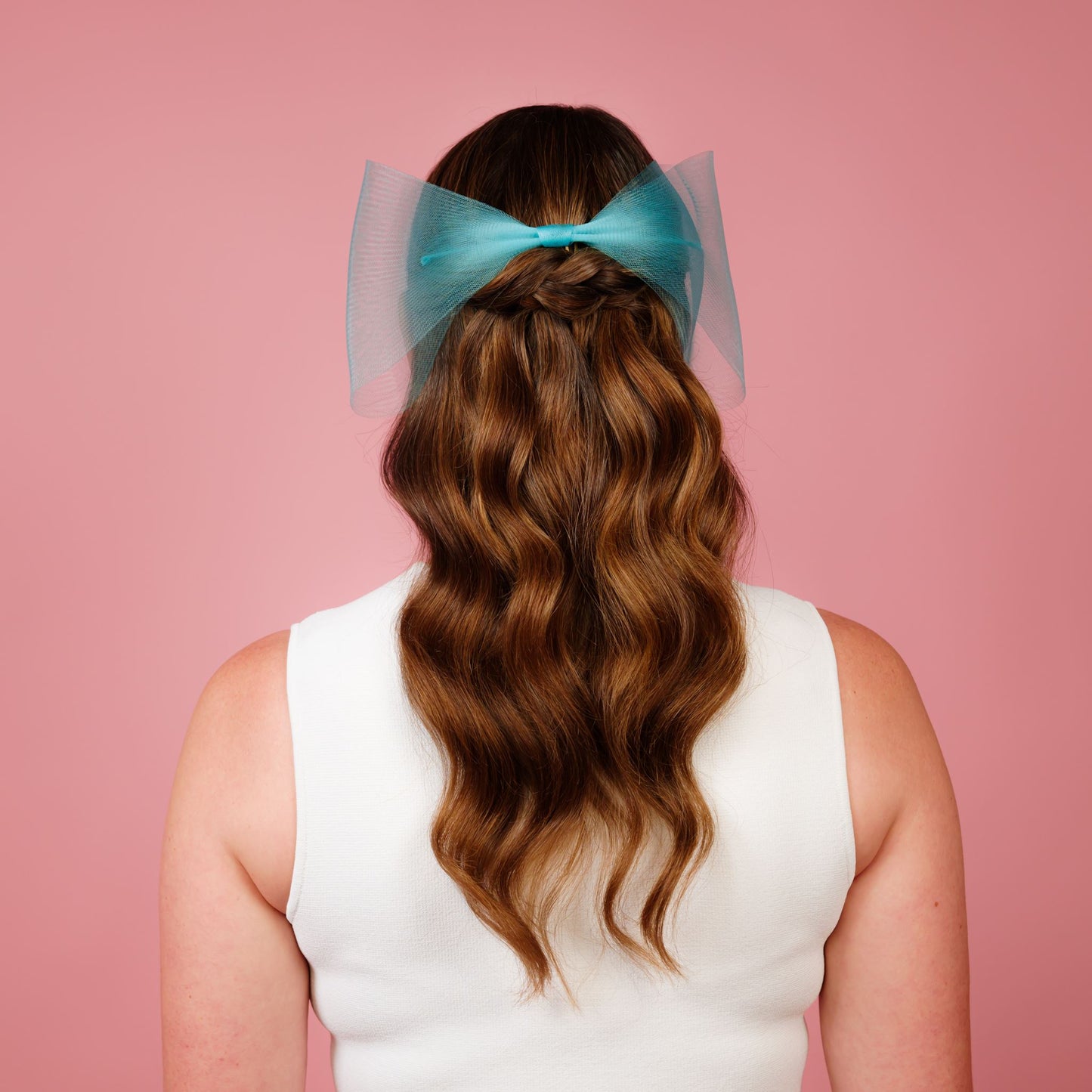 Marni back of the head crinoline bow with comb in blue