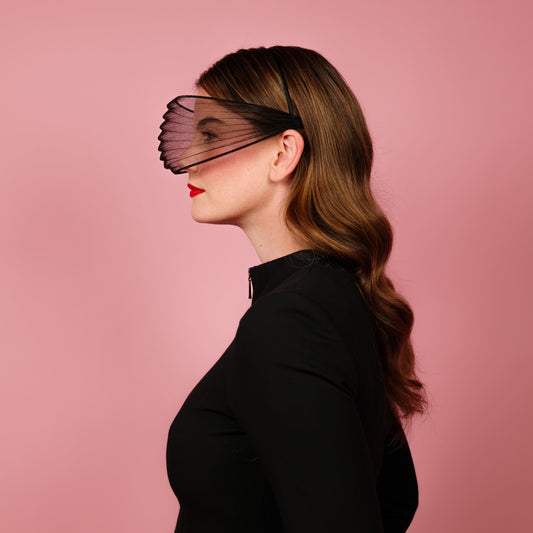 Neve pleated crinoline face veil in black