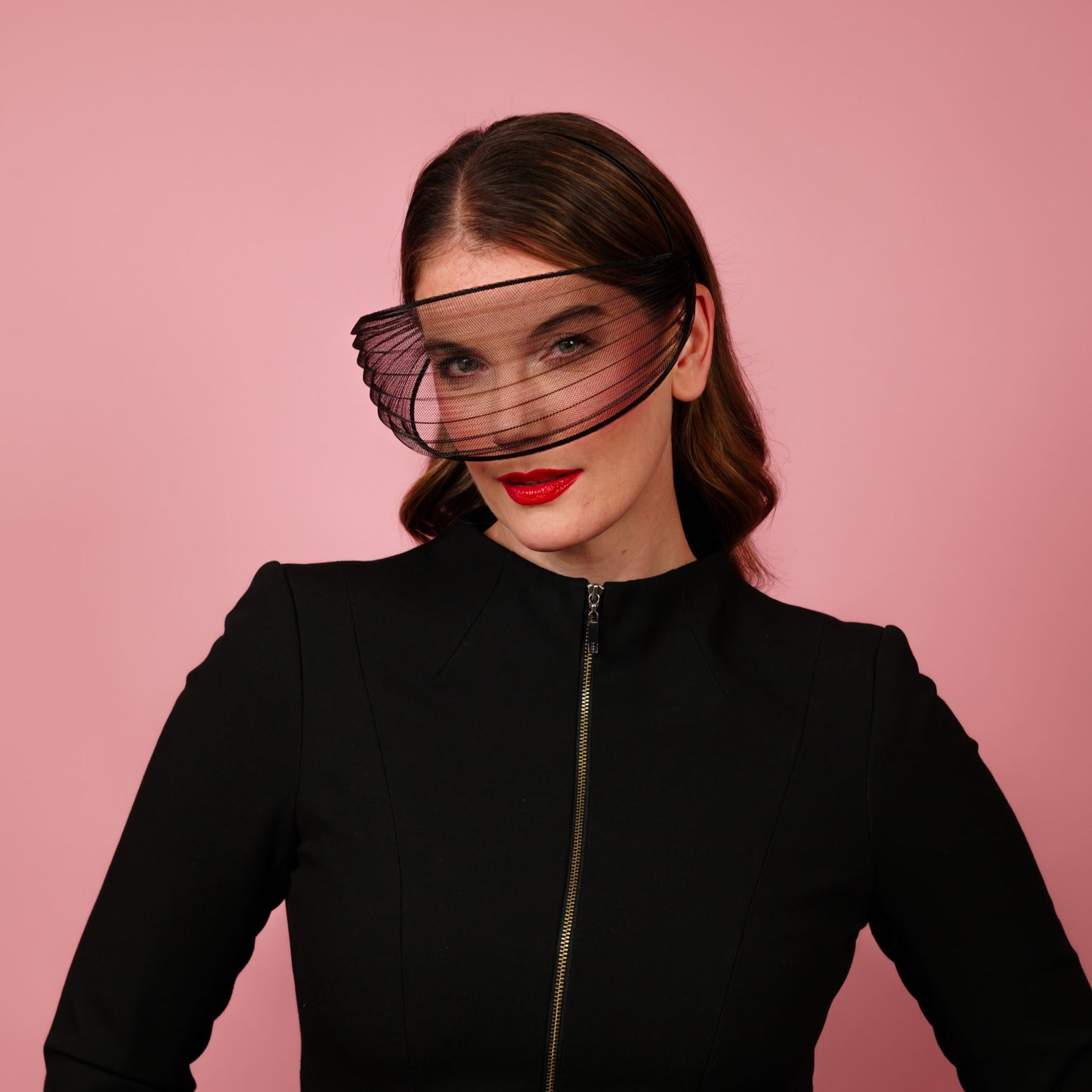 Neve pleated crinoline face veil in black