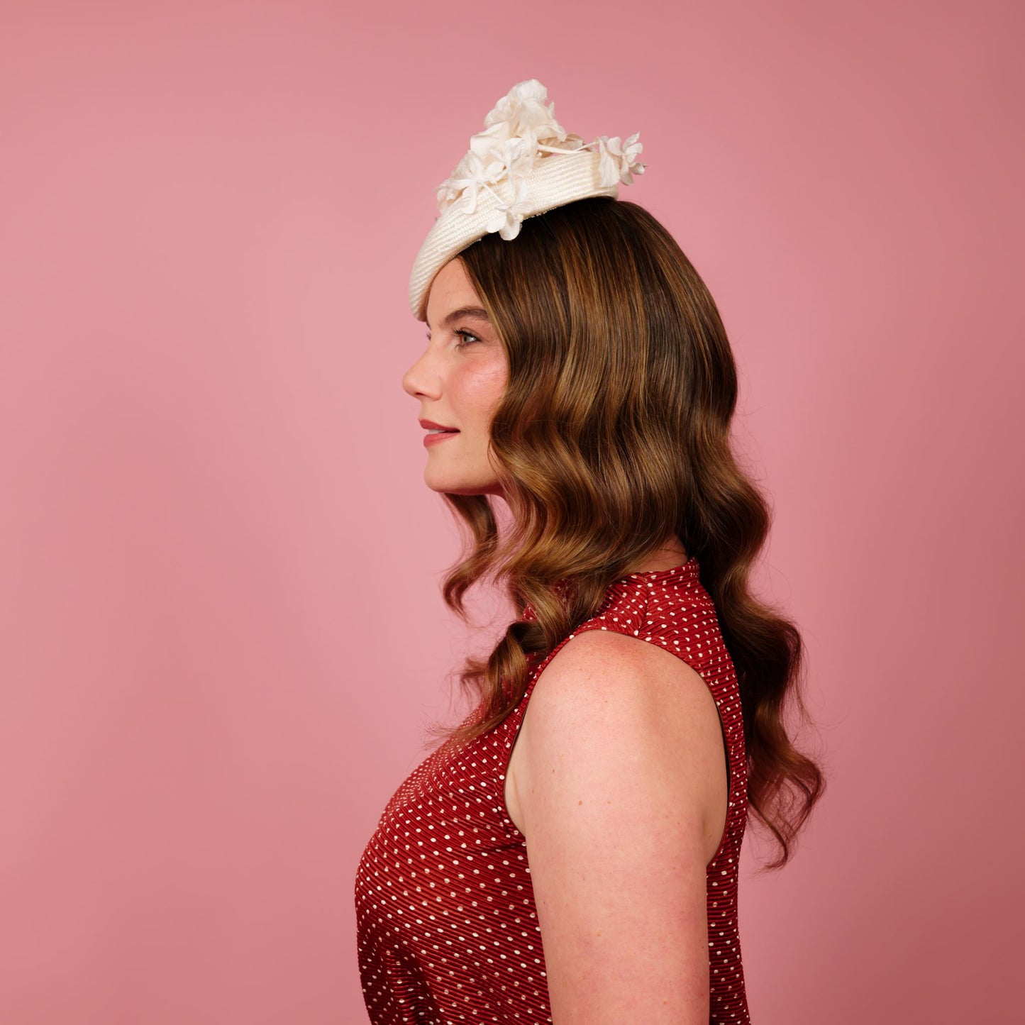 Seline straw beret with silk flowers in ivory